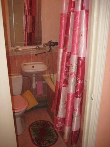 Hostal Nadezhda Guest House