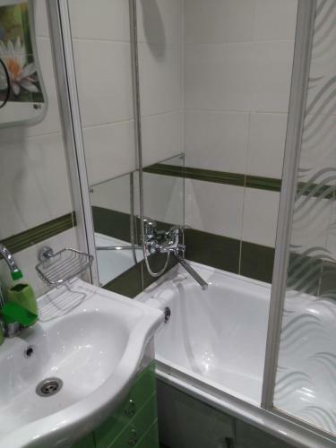 Apartment On Marata 17