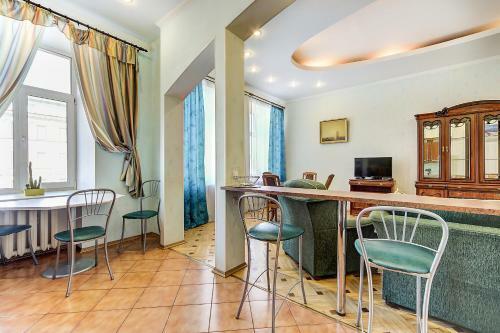 Apartamento Sutkipeterburg Nevsky Prospekt