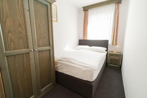 Hostal Guesthouse Haler