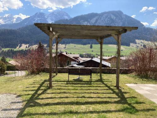 Le Chalet Rosat Apartment 25