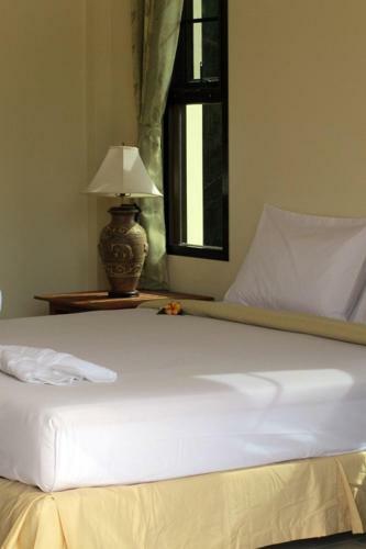Cousin Koh Kho Khao Bungalow