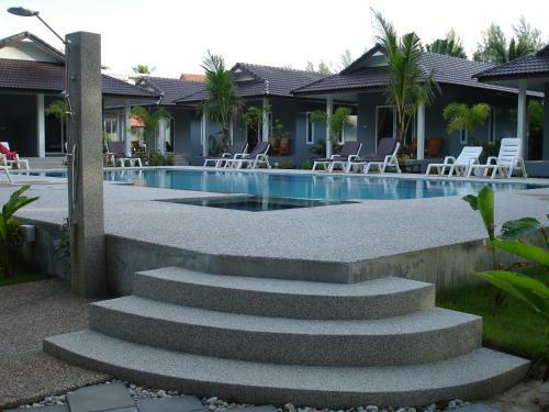 Cousin Koh Kho Khao Bungalow