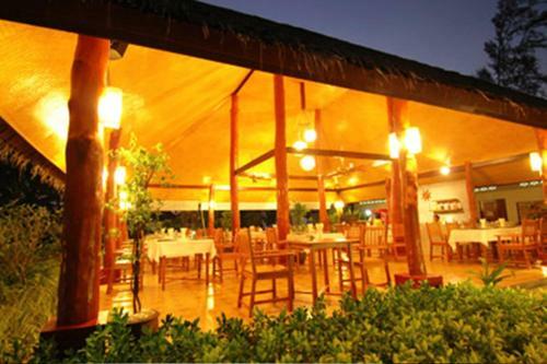 Hotel Anandah Beach Resort