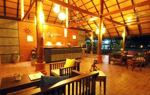 Hotel Anandah Beach Resort