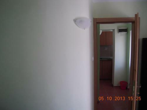 Hostal Lile Pestani Accommodation
