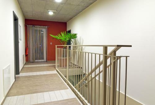 Hostel Plus Caffe