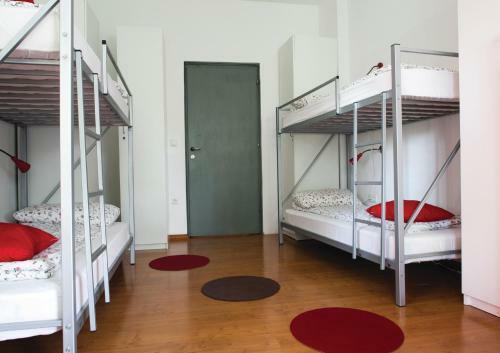 Albergue Cukrarna Guest Accommodation