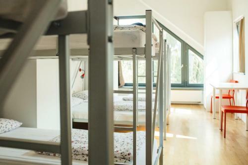 Albergue Cukrarna Guest Accommodation