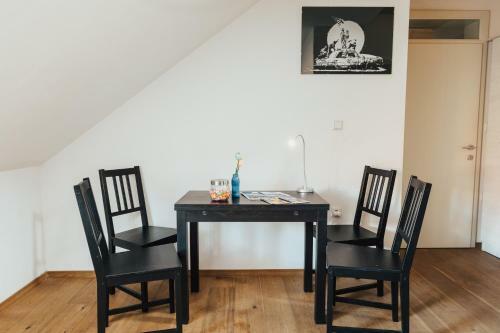 Bed & Breakfast Layer's Art Residences