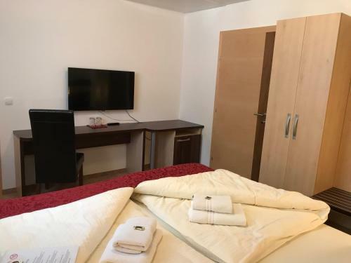 Hotel Guest House Hober