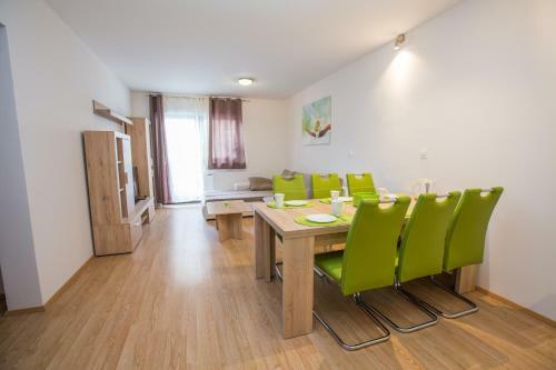 Podkoren Apartments