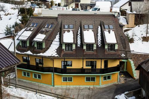 Podkoren Apartments