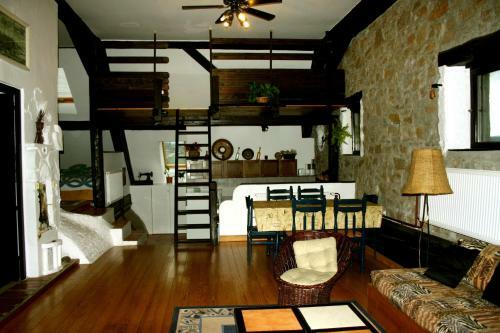Hostal Apartment ?efic