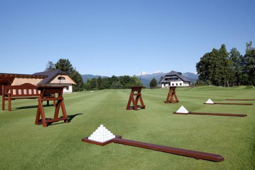 Hotel King's And Lake's House Golf Course Royal Bled