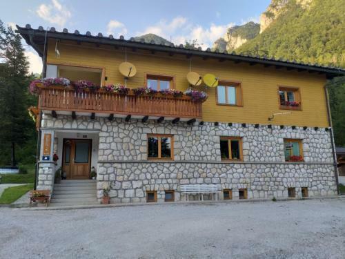 Hostal House Berdnik
