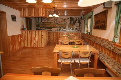 Hostal House Berdnik
