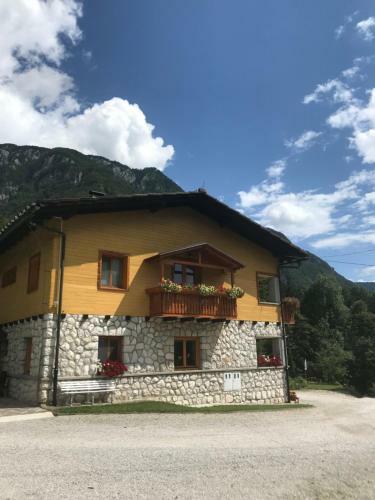 Hostal House Berdnik