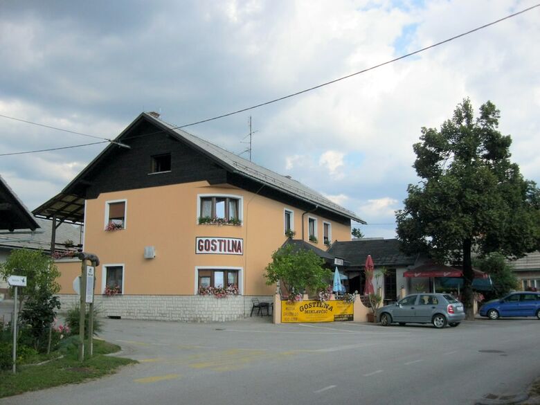 Hostal Preno?i??a Miklav?i?