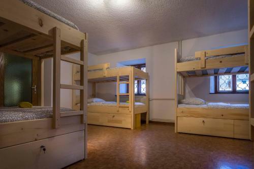 1a Adventure Hostel