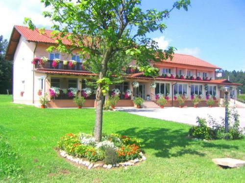 Hostal Gostisce Golob