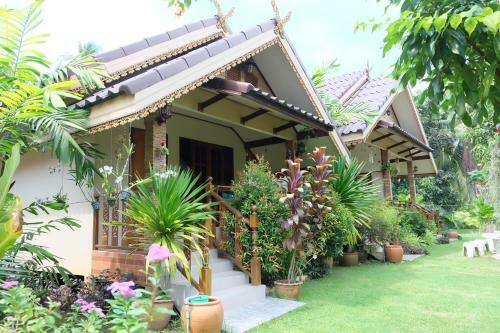 Hotel Leamsing View Resort