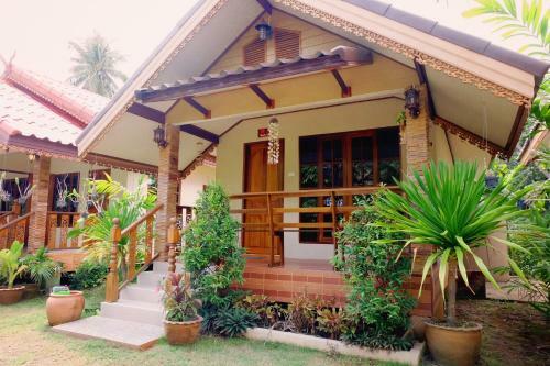 Hotel Leamsing View Resort