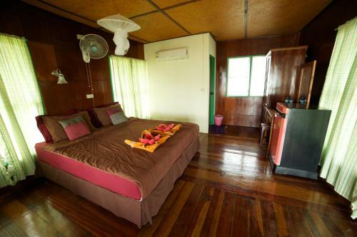 Hotel Holiday Beach Resort