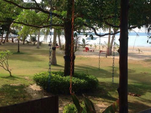 Hotel Holiday Beach Resort