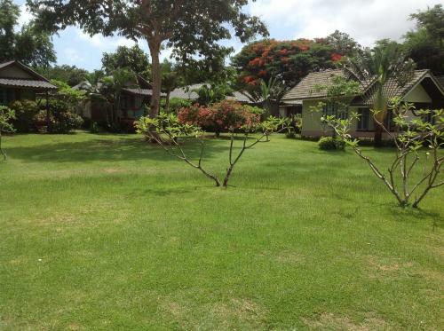 Hotel Holiday Beach Resort