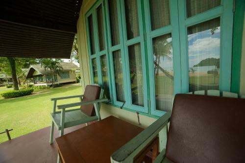 Hotel Holiday Beach Resort