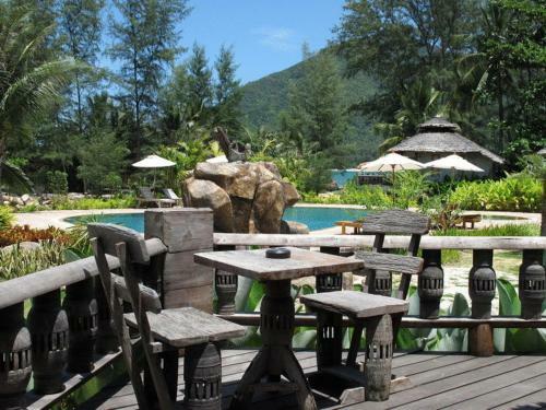 Hotel Malibu Beach Bungalows