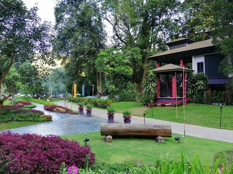 Hotel Lanna Resort