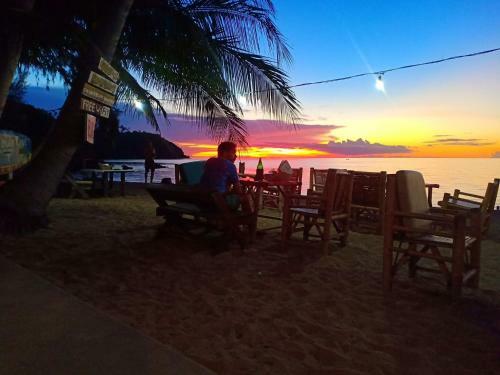 Hotel Mae Haad Cove Bungalow