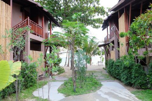 Hotel Koh Ma Beach Resort