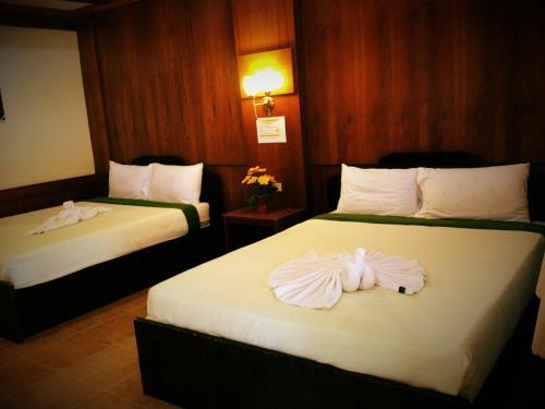 Hostal Mr. Black Resort