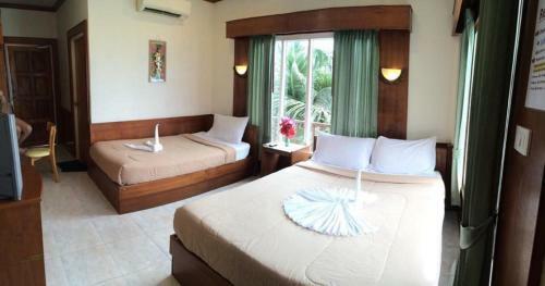 Hostal Mr. Black Resort