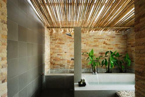 Hotel Sarikantang Resort And Spa