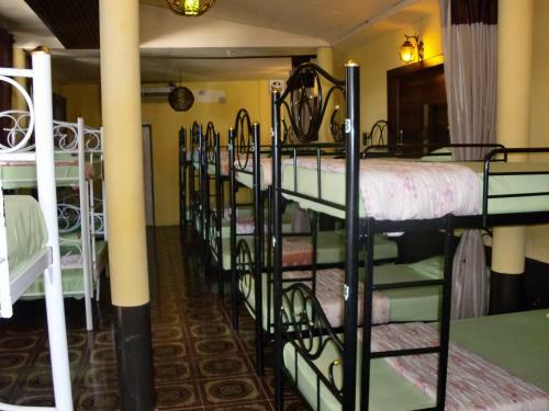 Supreeya Hostel