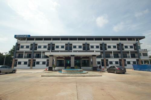 Laklada Hotel