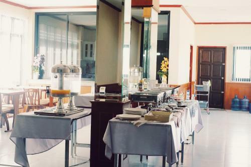 Laklada Hotel