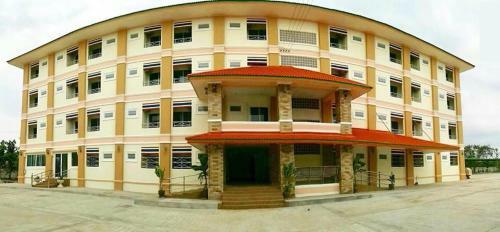 Chalermlak Hotelsurin