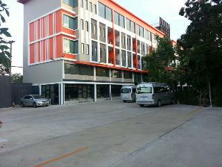 The Rich Hotel Ubonratchathani