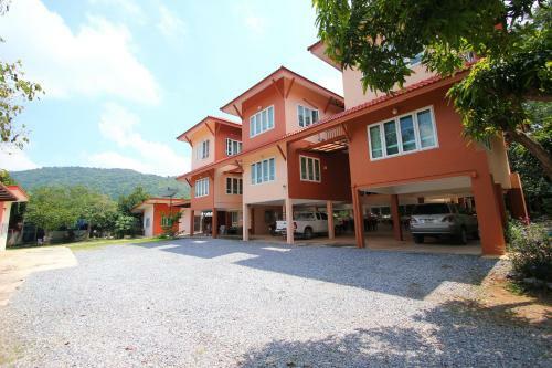 Hostal Baan Pordee Homestay