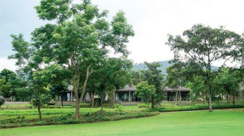 Hotel Muthi Maya Forest Pool Villa Resort
