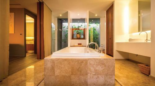 Hotel Muthi Maya Forest Pool Villa Resort