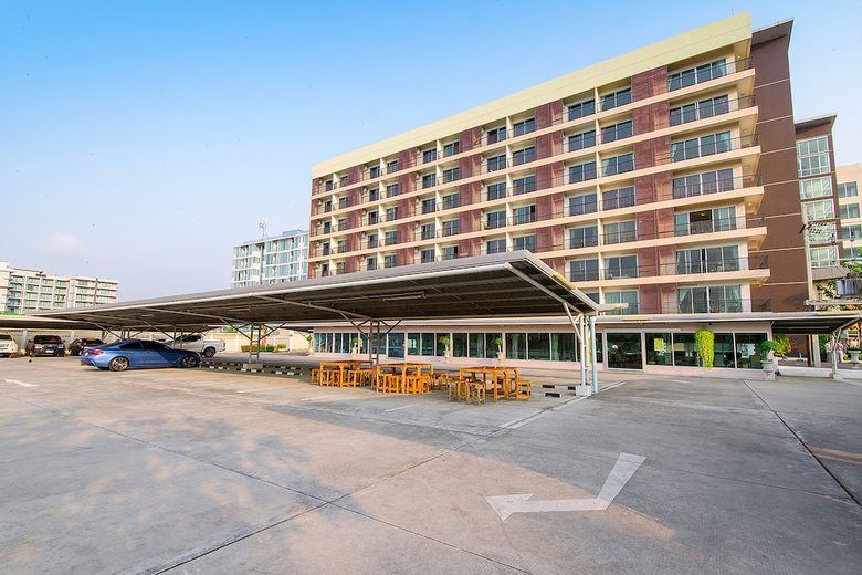 The Cotai Luxury Design Hotel