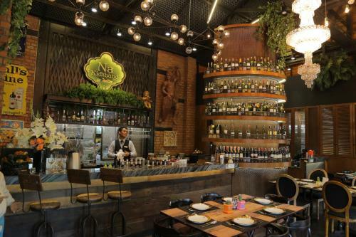 Hotel Chuchaiburi Sri Amphawa