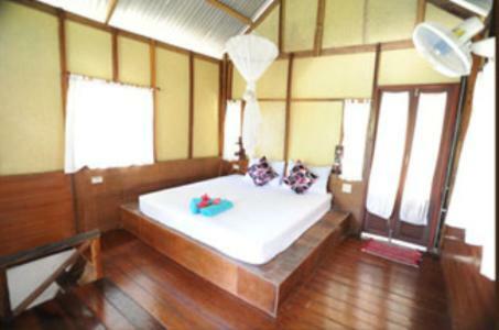 Hotel Smile Bungalow Bottle Beach