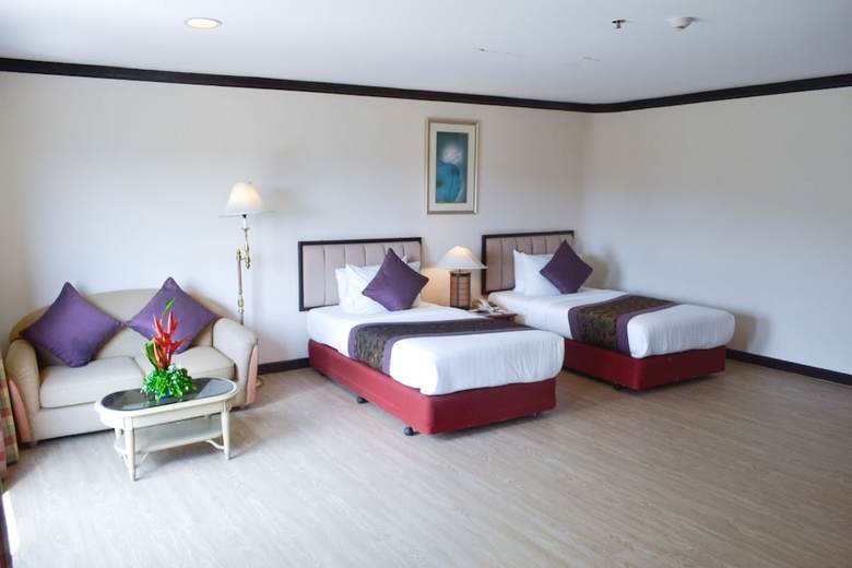Hotel Imperial Phukaew Hill Resort